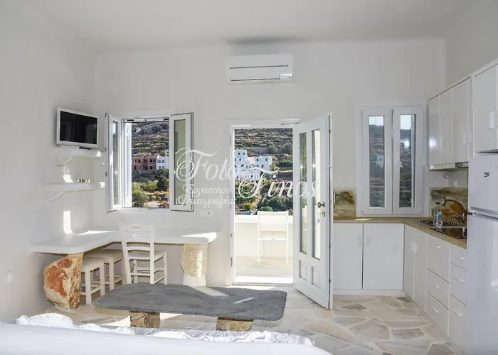 Art Village * Pánormos