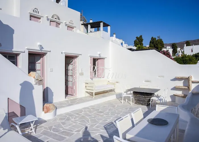 Art Village アパート *